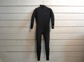 patagonia_wetsuits_backzip0011