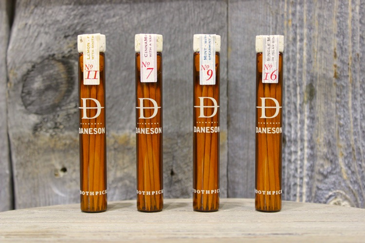 DANESON WORTHY & FULSOME TOOTHPICKS｜STANDARD STORE